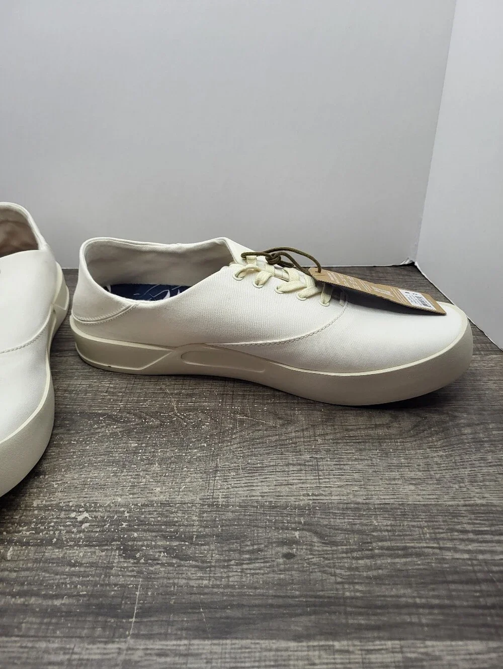 OluKai Tradewind Canvas Casual Sneakers Mens Size 11 Off White New_3